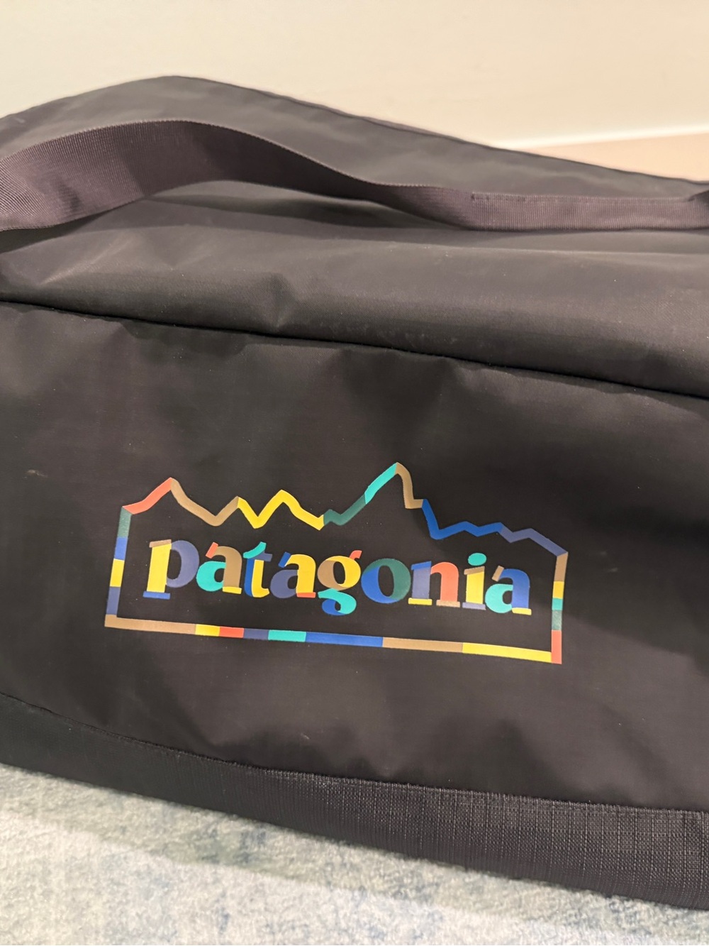 Patagonia black hole duffel bag backpack 55L - Picture 4 of 7
